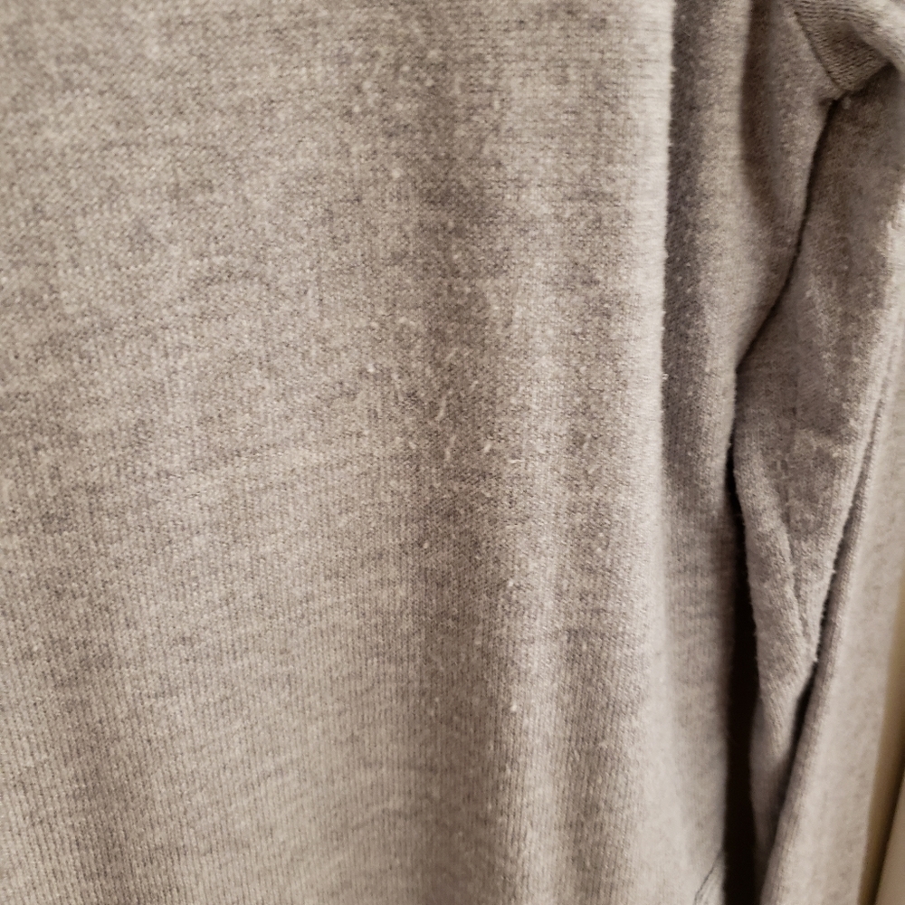 H&M Sweater - Picture 4 of 5